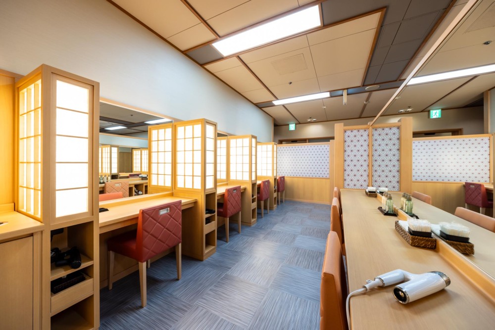嬉春亭女性大浴場　脱衣所の施設画像 - 11