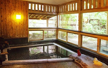 黒文字湯のサムネイル画像