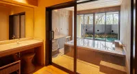 亀の井ホテル 鴨川 のサムネイル画像