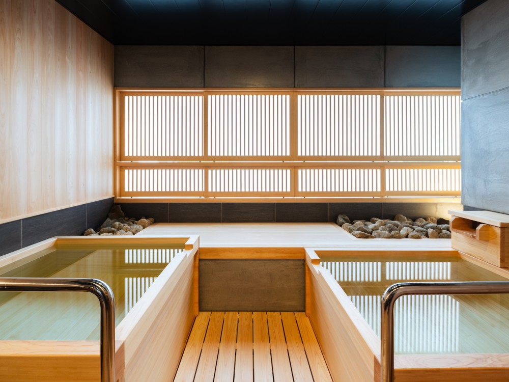 【薫風の湯】源泉と水風呂、プライベートサウナの施設画像 - 5