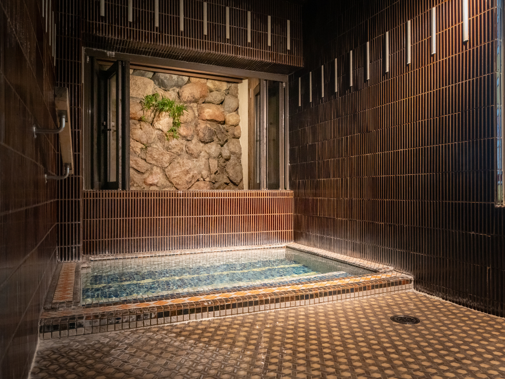 泉の湯のサムネイル画像