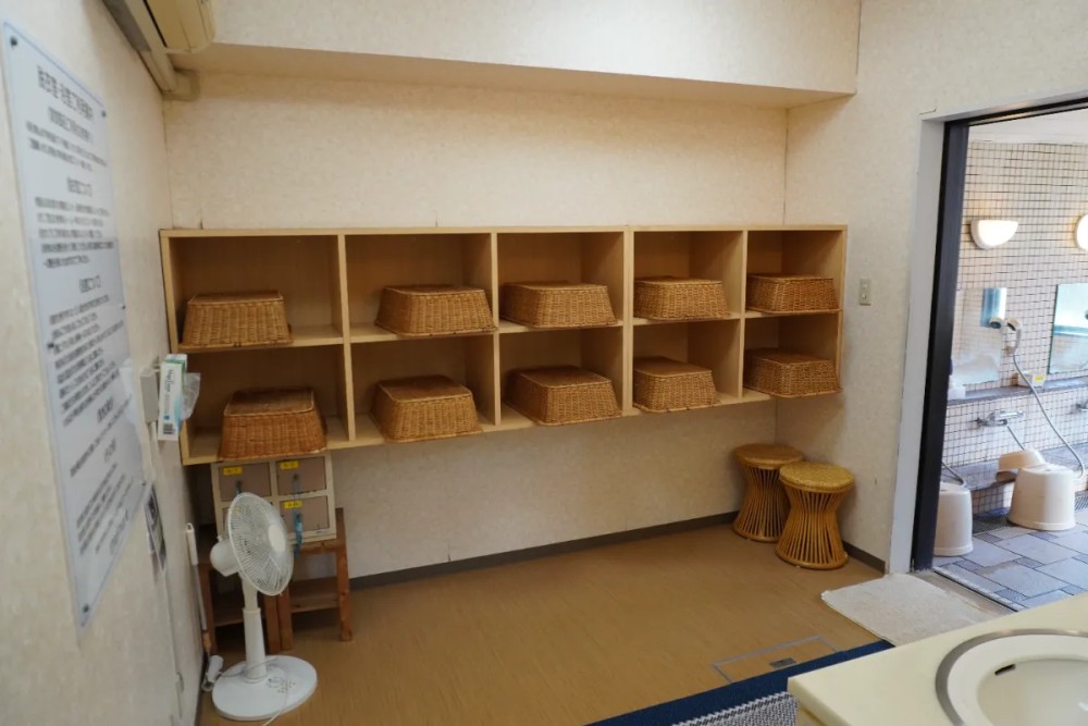 貸切風呂脱衣所の施設画像 - 3