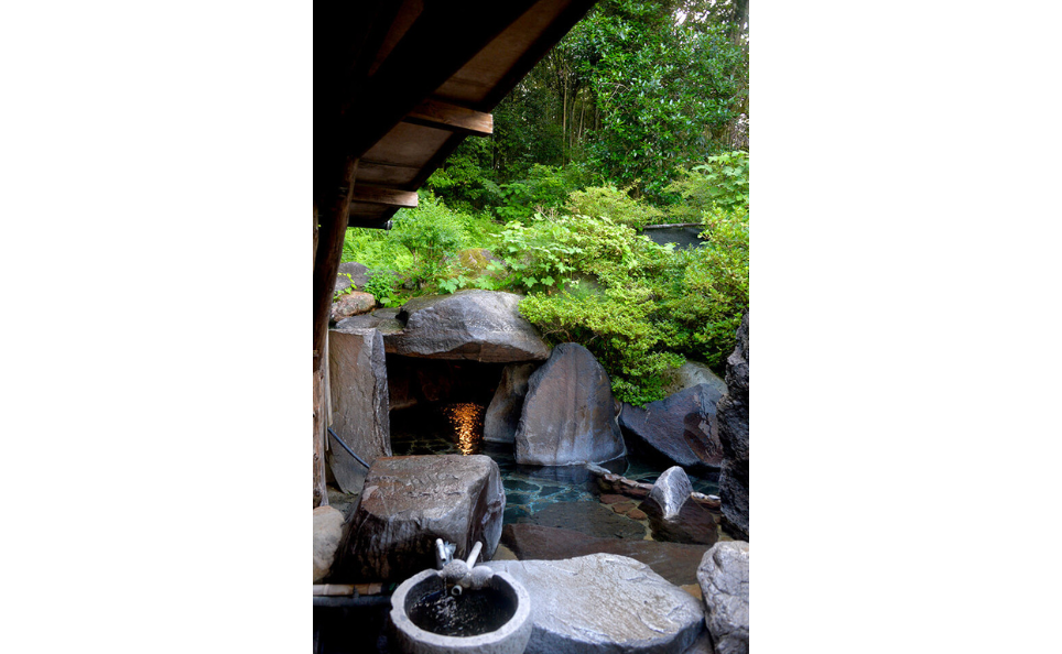 洞窟の湯　露天風呂の施設画像 - 13