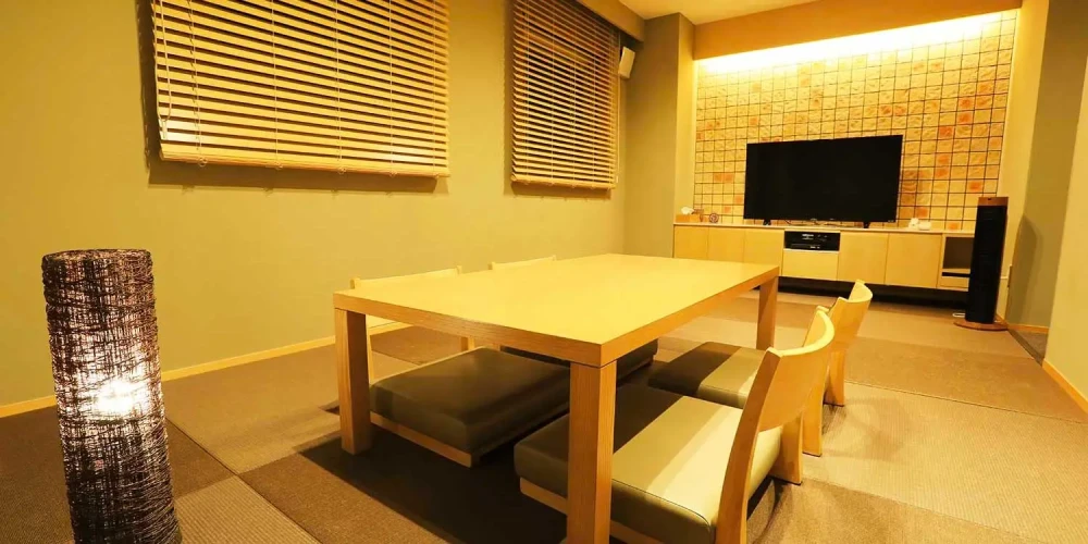 家族風呂「麻照（サウナ付）」休憩室の施設画像 - 17