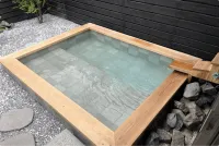 曽山寺温泉 貸切露天風呂 ほのかの湯 宮崎空港店 のサムネイル画像