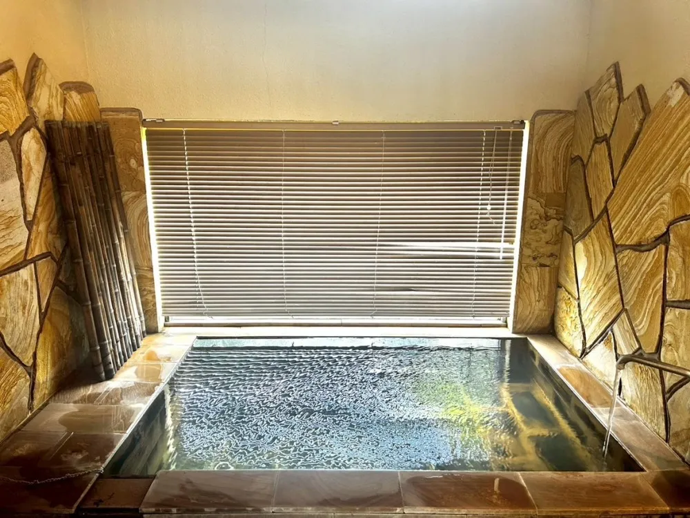 白蓮の湯 のサムネイル画像